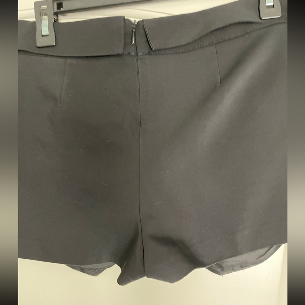 Zara Basic Black Skort With Unique Front Design - image 4